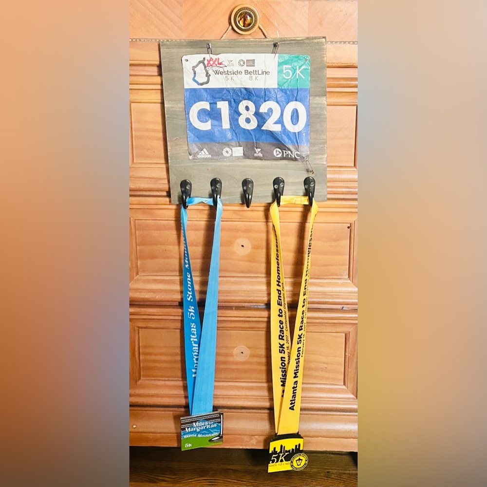 Running Race Bib Medal Hanger Display